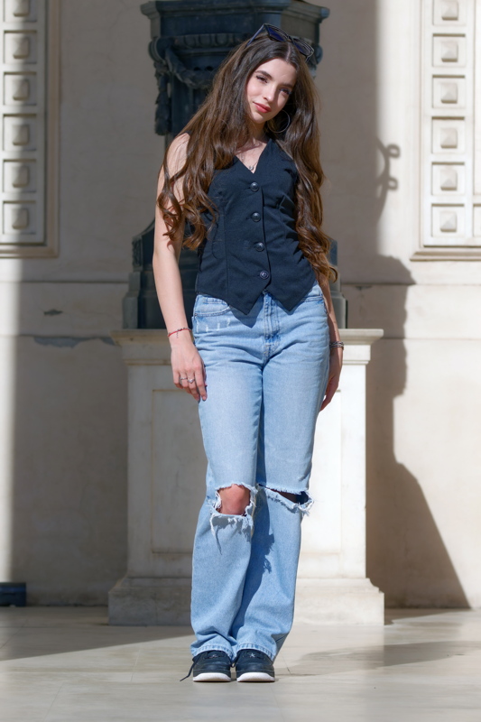 Pretty girl posing outdoor
